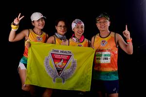 BIB: 2112, 25785
                            <button type="button" onclick="openModal(7317969)" class="btn btn-primary btn-sm float-right btn-popup" data-toggle="modal" data-target=".modal-high-quality">
                        <i class="fas fa-shopping-cart"></i> Add to Cart
                    </button>
                                            <button type="button" onclick="isThisMe(7317969, true)" class="btn btn-success btn-sm float-right btn-popup btn-isme hidden" data-toggle="tooltip" data-placement="bottom" title="นี่คือรูปของคุณใช่ไหม คลิกที่นี่เพื่อเอาเข้าอัลบั้ม">
                        <i class="fas fa-plus"></i> Add to album
                    </button>
                    <button type="button" onclick="isThisMe(7317969, false)" class="btn btn-warning btn-sm float-right btn-popup btn-isnotme hidden">
                        <i class="fas fa-ban"></i> Remove from album
                    </button>